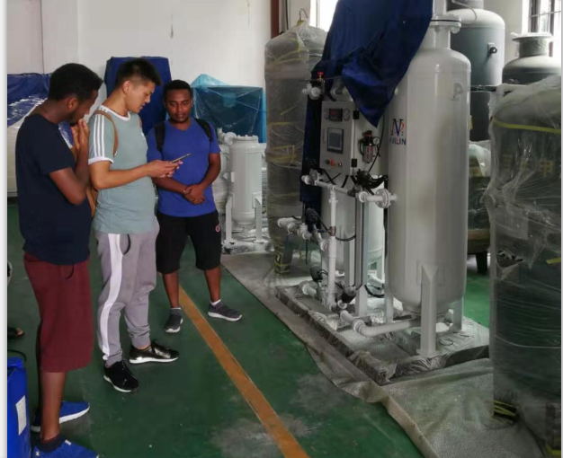 Ethiopian customers come to our company to inspect the oxygen generator